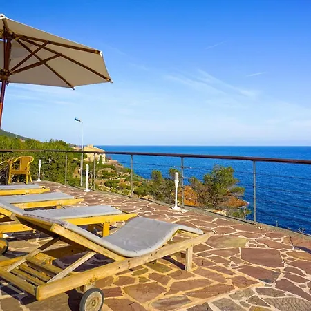 Luxueuse Surplombant La Mer - Vue Incroyable *